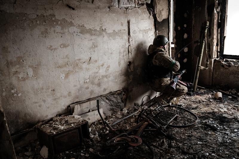 Război în Ucraina: Soldat ucrainean ce luptă în Bahmut