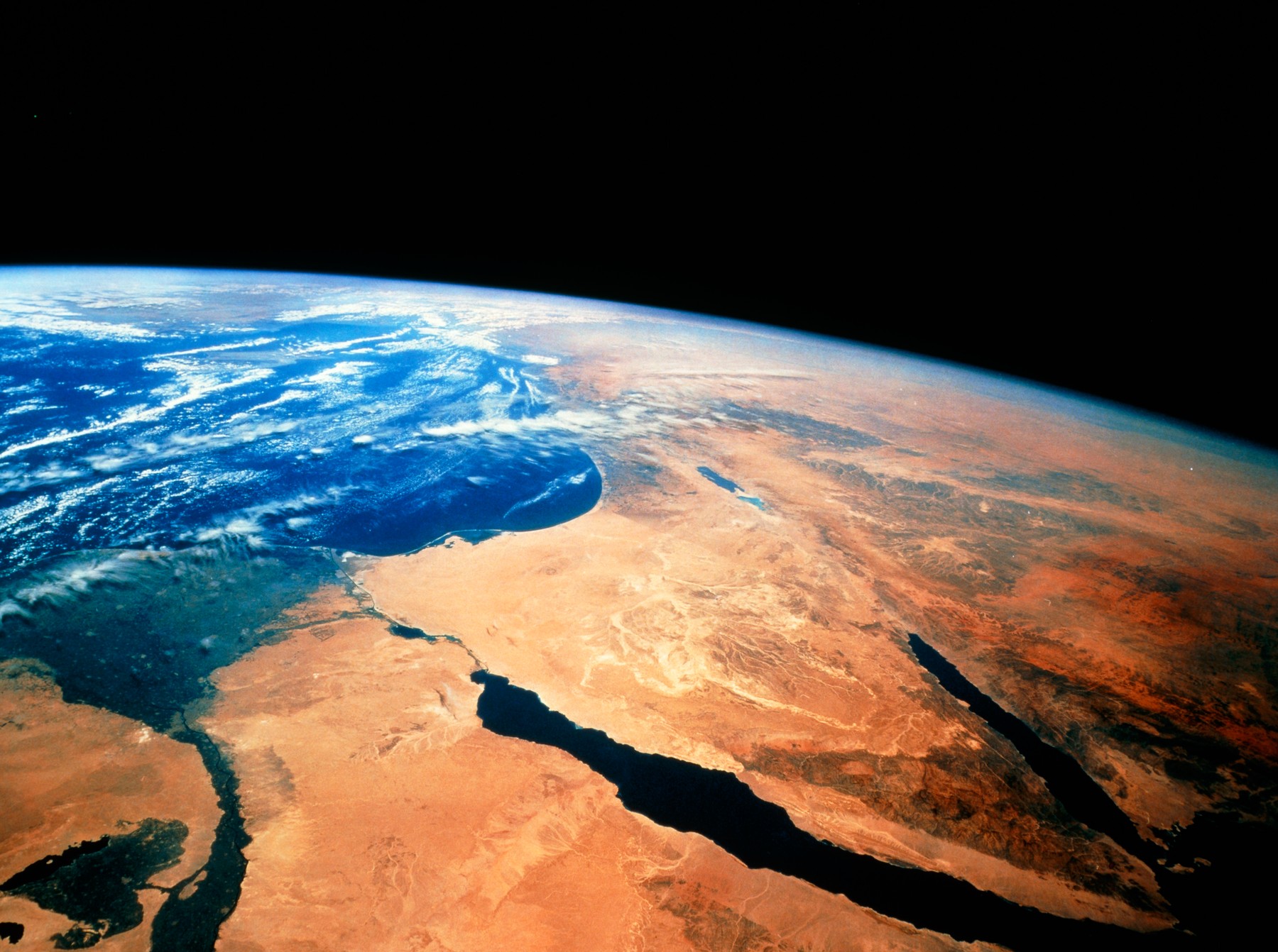 Картинка из космоса река Нил