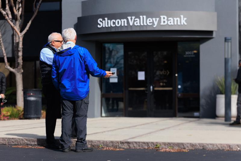 Una dintre cele mai mari bănci din Silicon Valley și printre primele 20 din SUA, Silicon Valley Bank era specializată în finanțarea companiilor tech