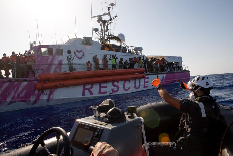 Migranţi salvați în Mediterana