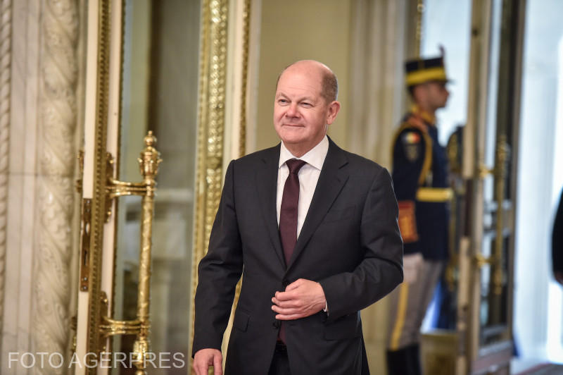 Cancelarul german Olaf Scholz, primit la Palatul Cotroceni de către președintele Klaus Iohannis	