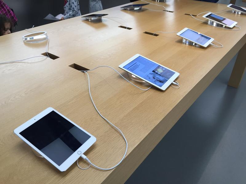 Apple rămâne lider pe piața tabletelor