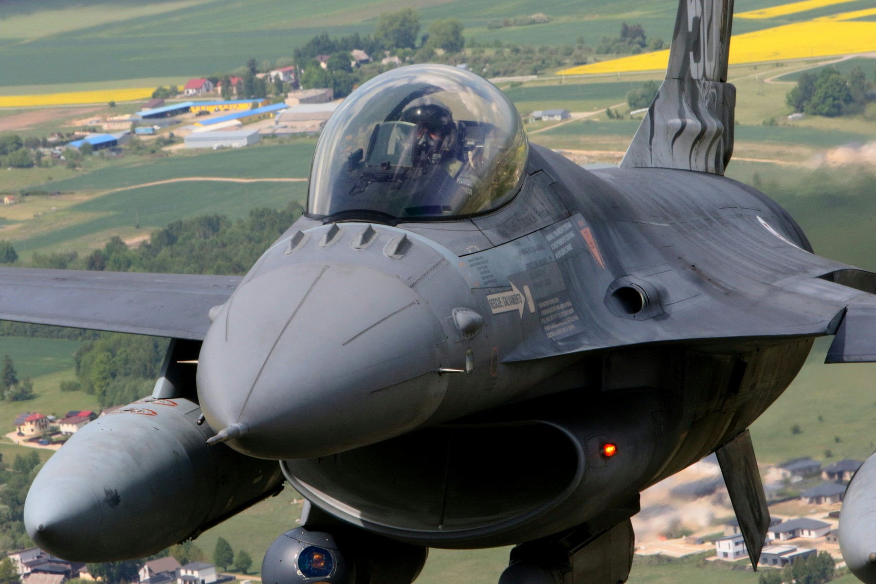 Primele F-16 olandeze pentru Ucraina ajung în două săptămâni la centrul de antrenament din România