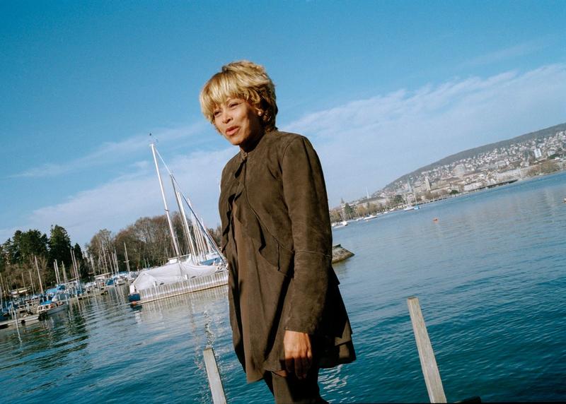 Tina Turner pe marginea lacului Zurich