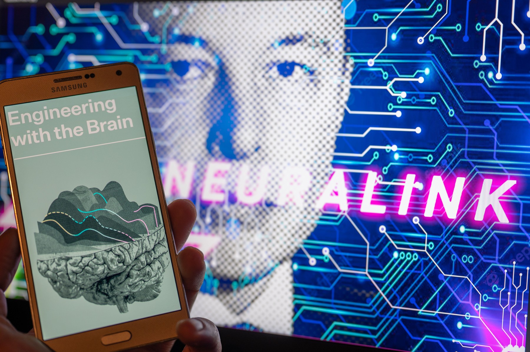 VIDEO Neuralink arată cum un pacient paralizat se joacă șah cu ajutorul cipului său cerebral / „Telepatie”, afirmă Elon Musk