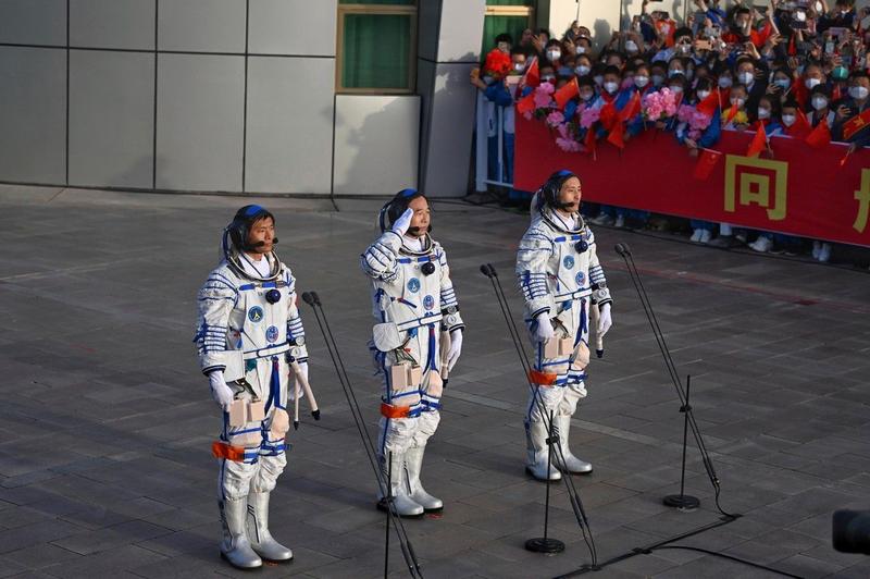 Astronauti chinezi