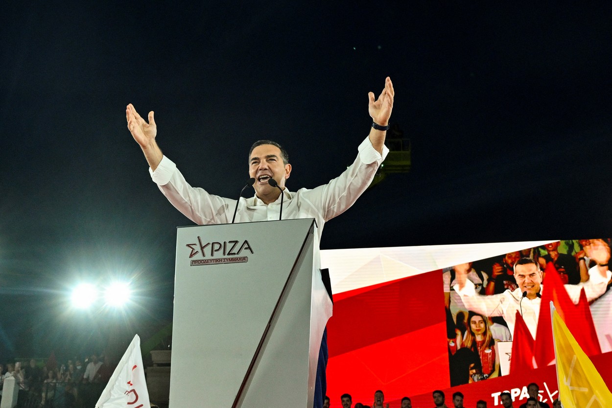 Odată vedeta stângii din Europa, Syriza se scufundă acum într-un război civil și în sondaje