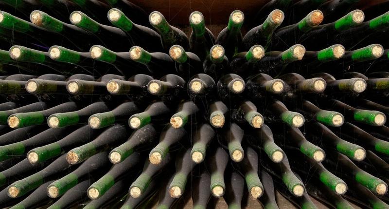 Istoria Alcoolului: Vinul