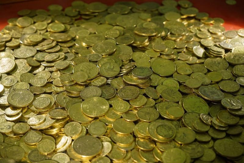 Bani din aur din tezaurul BNR, expuși de Ziua Porților Deschise