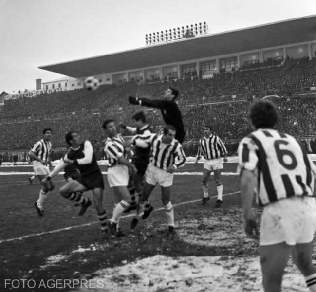 RAPID BUCURESTI - JUVENTUS FC TORINO - 1967