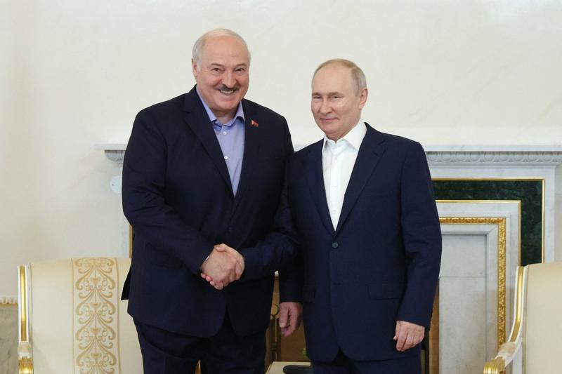 Putin și Lukașenko la Sankt Petersburg