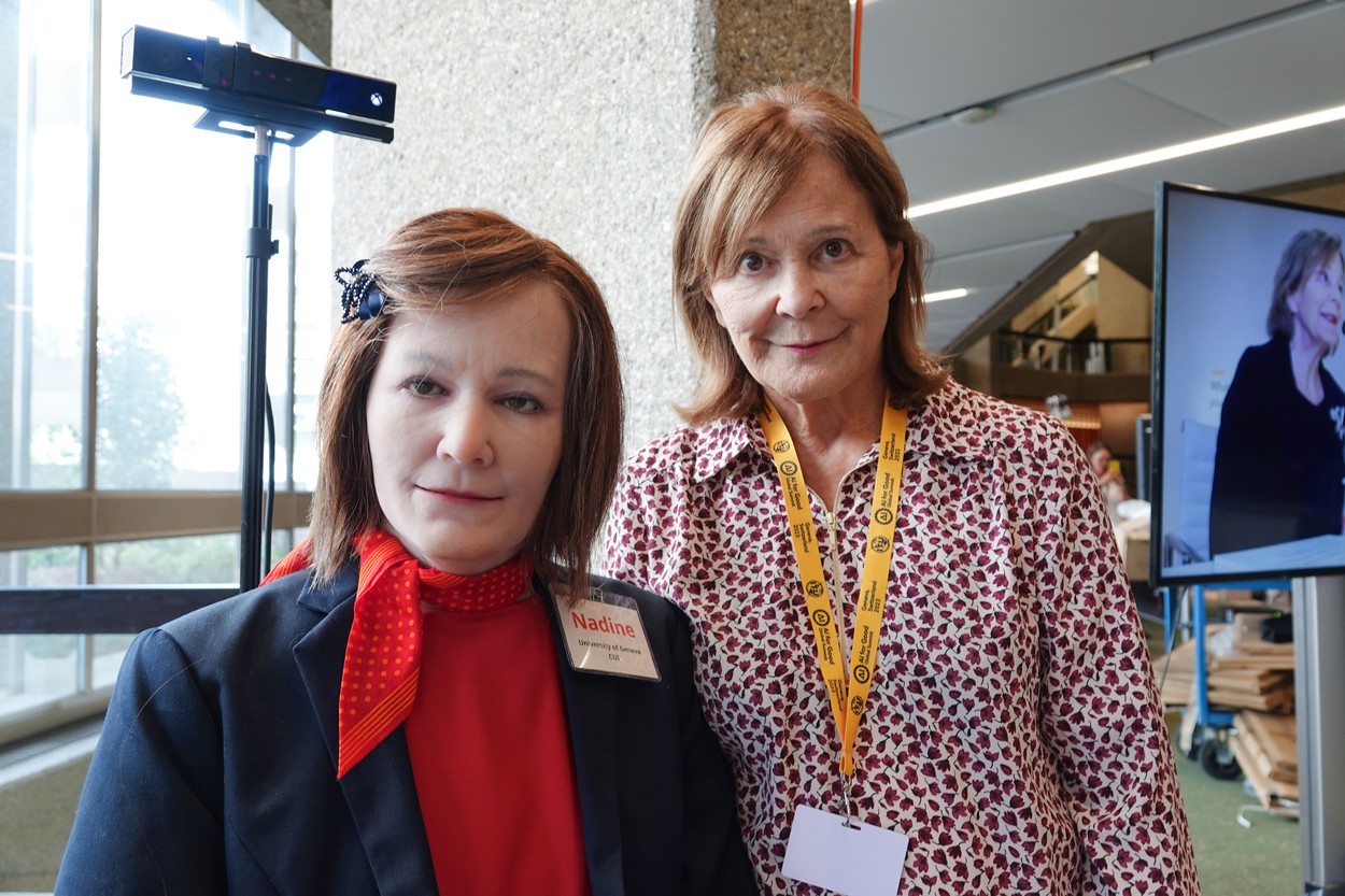 image-2023-07-7-26382335-0-robotul-socia