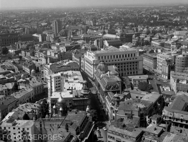 București, 1967 -  Centrul vechi al Capitalei, Banca Națională din Strada Doamnei