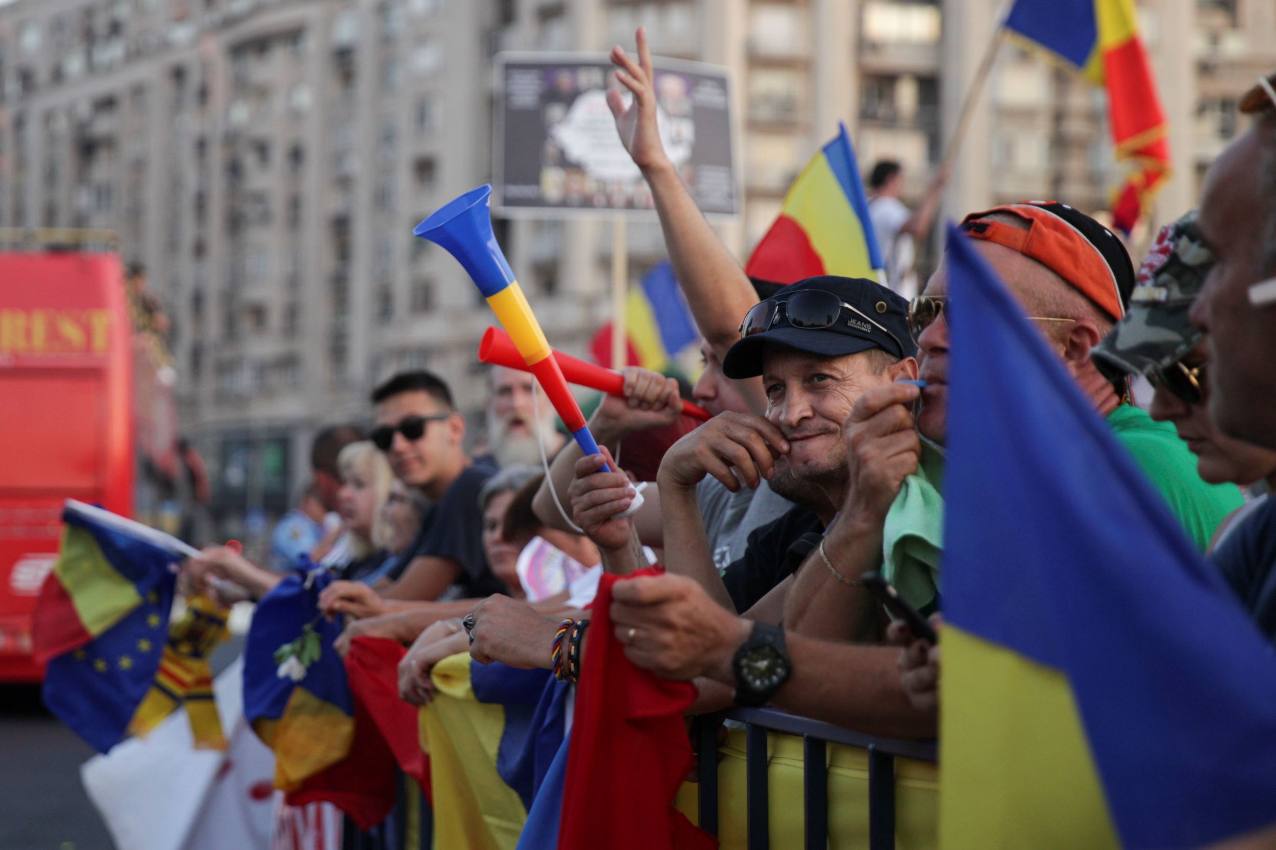 Low Civic Activism in Romania: Reasons and Consequences