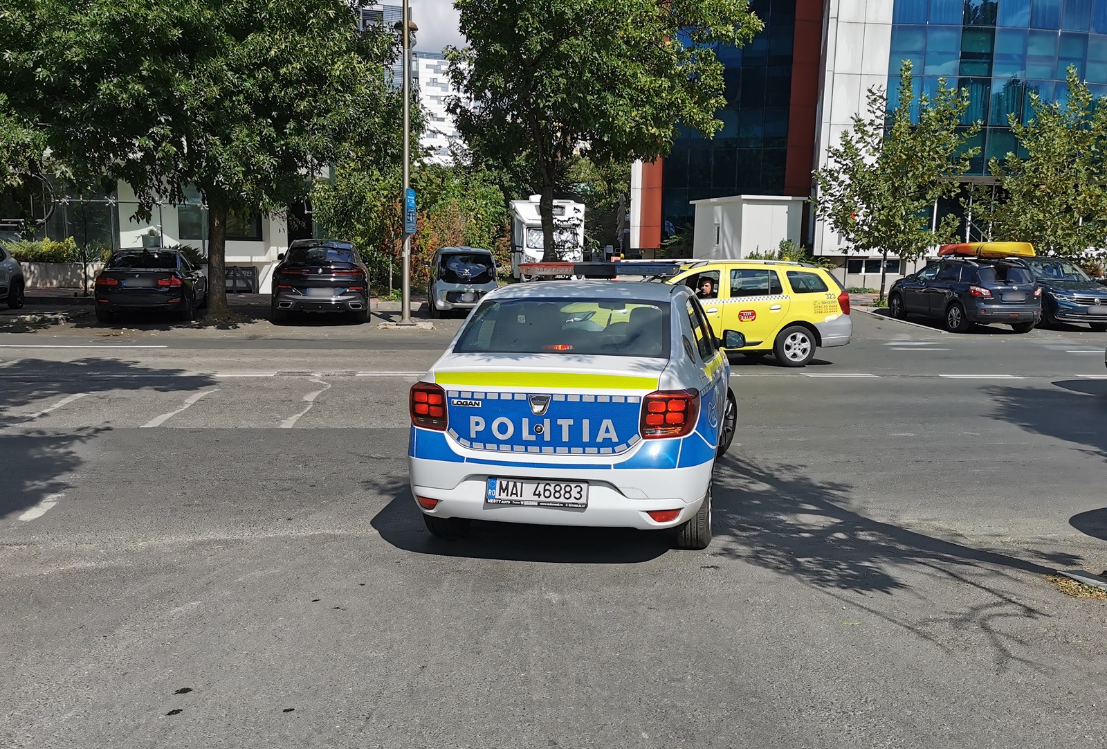 Polițiștii care luau mită de la șoferi pe Dorobanți, condamnați cu suspendare