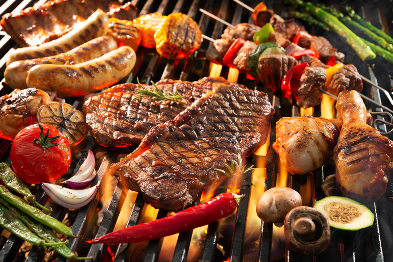 Carnea de porc - vedeta culinară a sărbătorilor de iarnă. Beneficiile ascunse în această carne, blamată adesea pe motiv că ar fi nesănătoasă