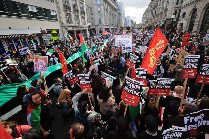 Mars pro-palestinian în Londra