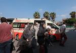 Palestinieni răniți transportați la spital