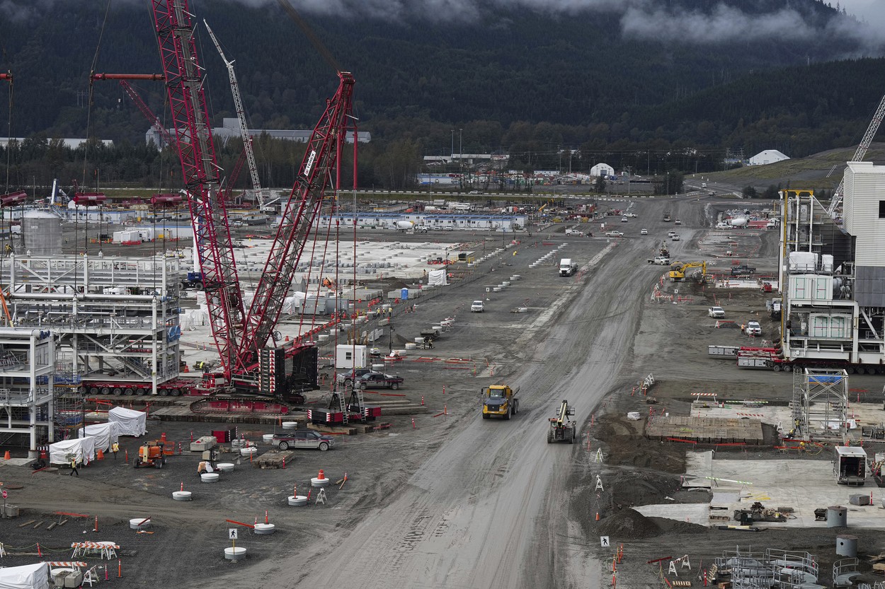 Canada: S-a finalizat construcția controversatei conducte Coastal GasLink