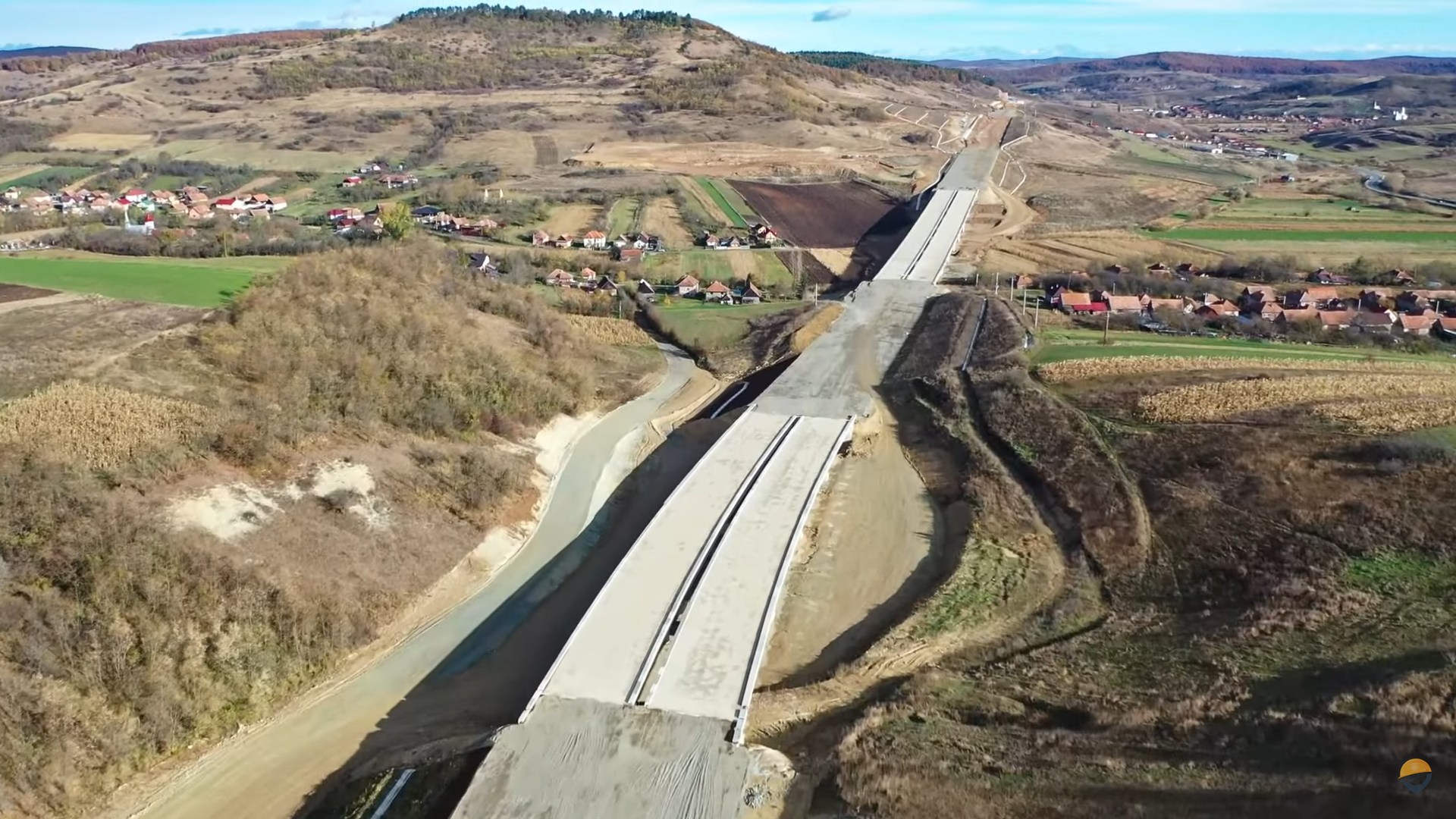 VIDEO Probleme pe lotul UMB din autostrada Transilvania: „Riscul de a depăși termenul PNRR actual, final de 2026, este semnificativ”