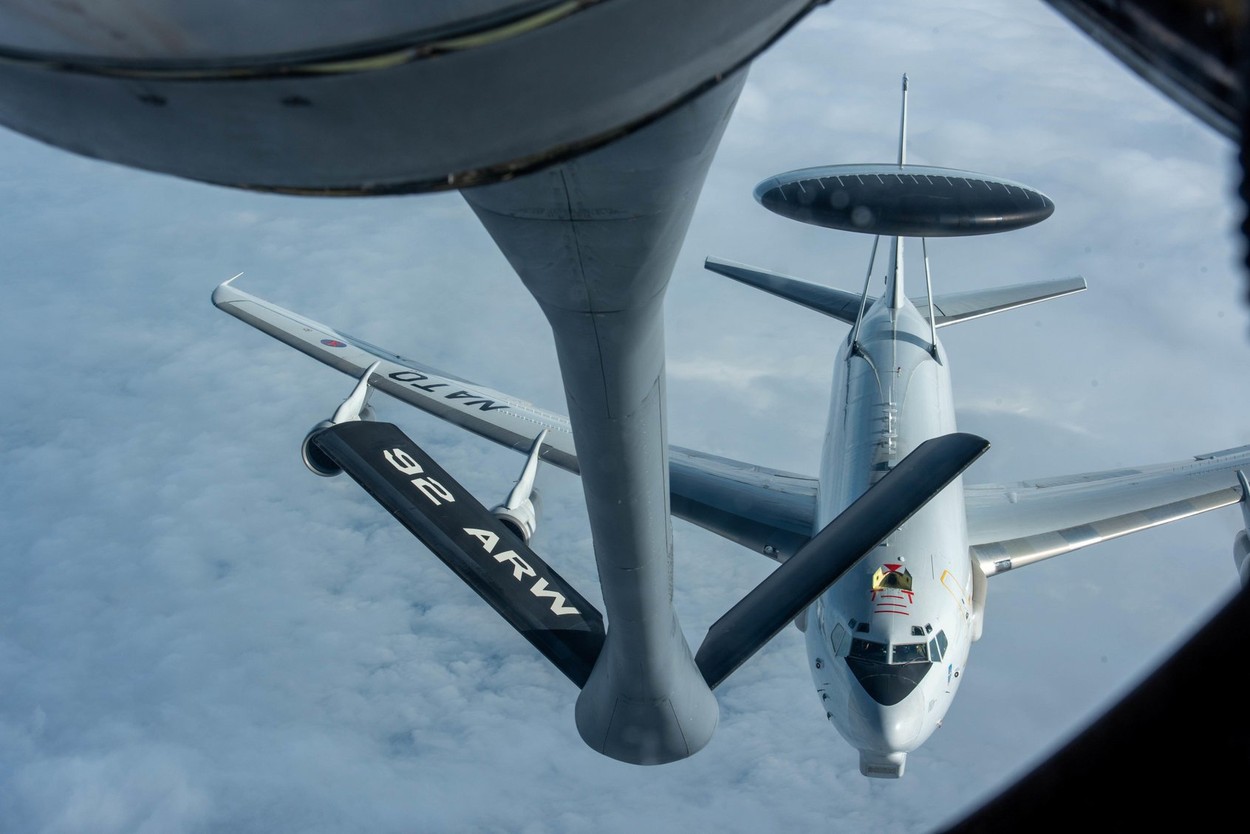 Avioanele spion ale NATO vor fi schimbate. Aeronavele Wedgetail, mai bune și mai scumpe
