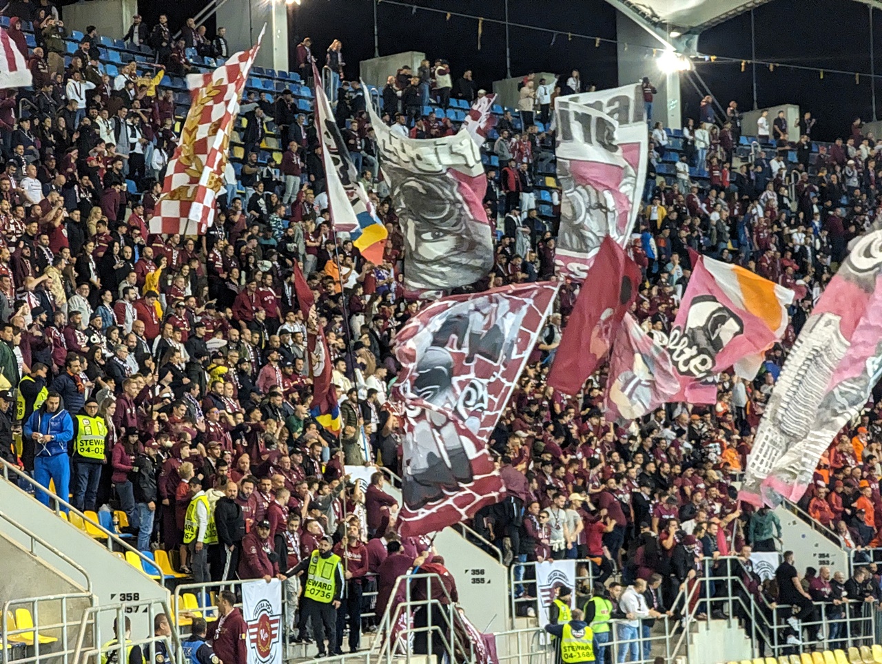 LiveBLOG Rapid București - Farul Constanța, în play-off-ul SuperLigii / Campioana en-titre deschide scorul