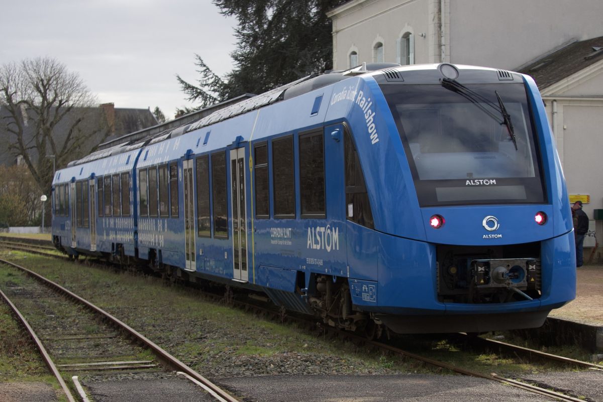 Trenurile cu hidrogen sunt tot mai departe de România - A apărut încă o anulare