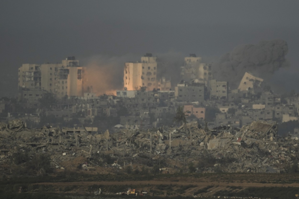 Reportaj Reuters: Palestinienii care sunt bombardați în sudul Fâșiei Gaza spun că nu au unde să se ducă