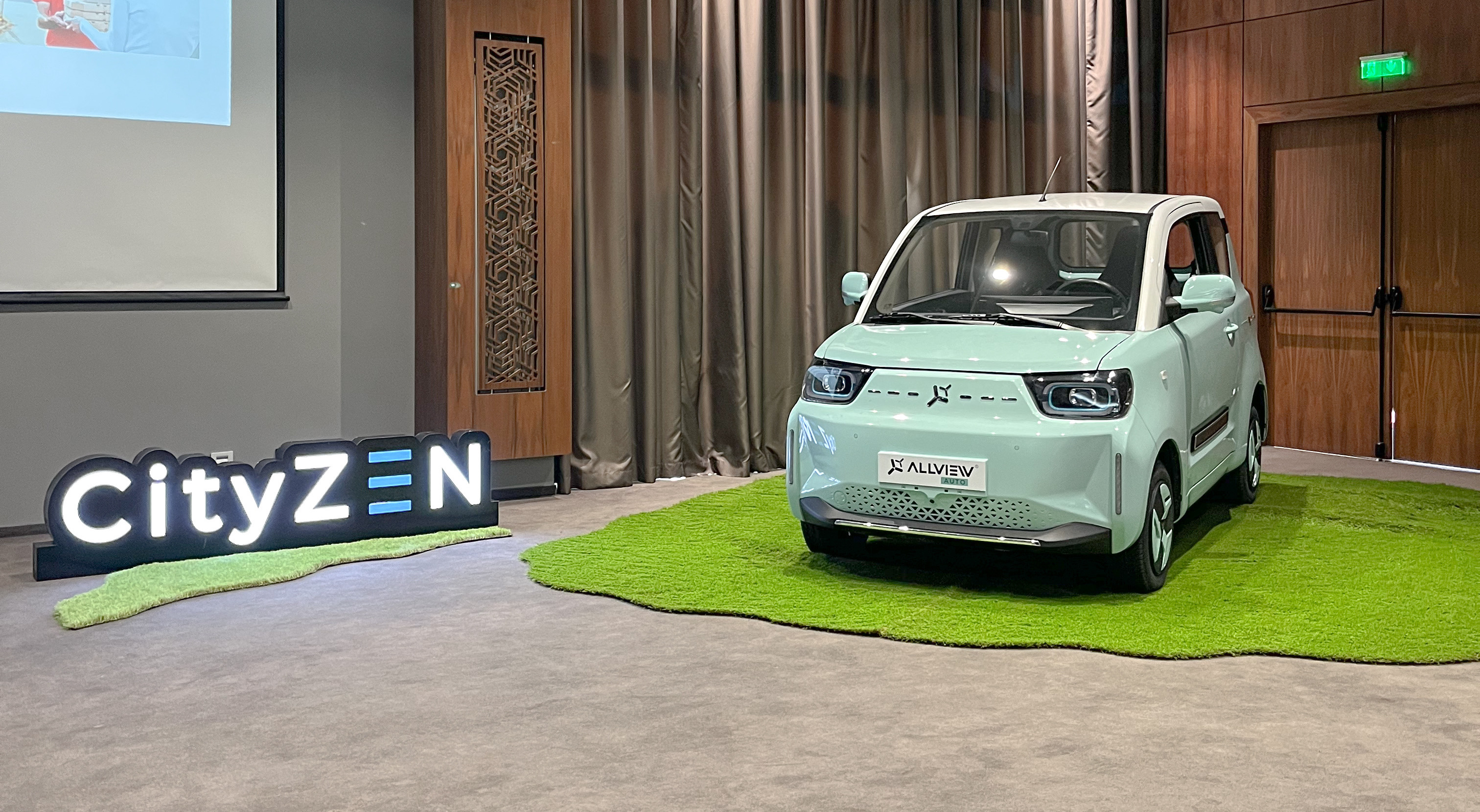 Premieră CityZEN, „mașina electrică românească made in China”