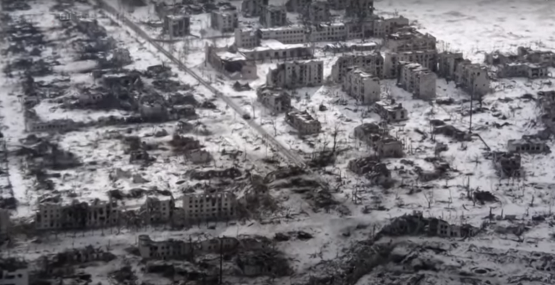 Maryinka, orașul în care nicio clădire nu a scăpat de bombardamente