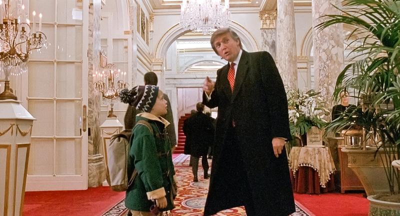 Donald Trump alaturi de Macaulay Culkin in „Singur Acasa 2”