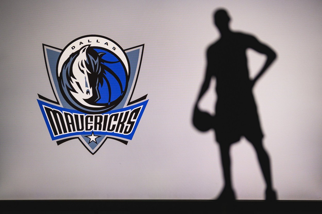 NBA: Suma uriașă pentru care a fost vândută franciza Dallas Mavericks