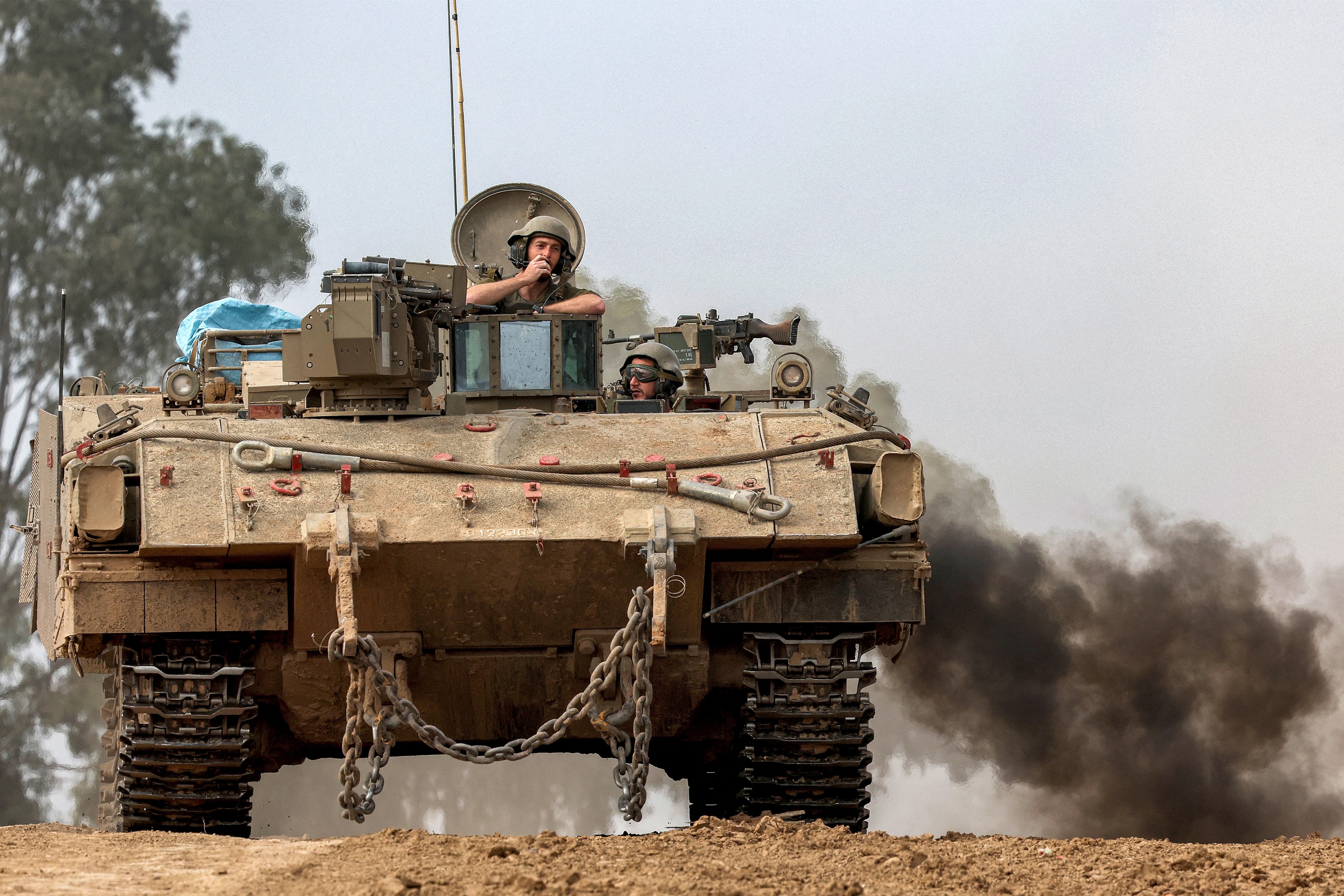 Israelul bombardează vineri sudul Fâșiei Gaza, în timp ce o delegație Hamas este așteptată în Egipt pentru a discuta o propunere de armistițiu