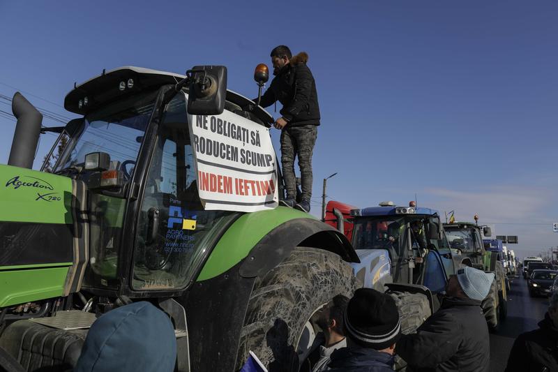 Protestul transportatorilor și fermierilor