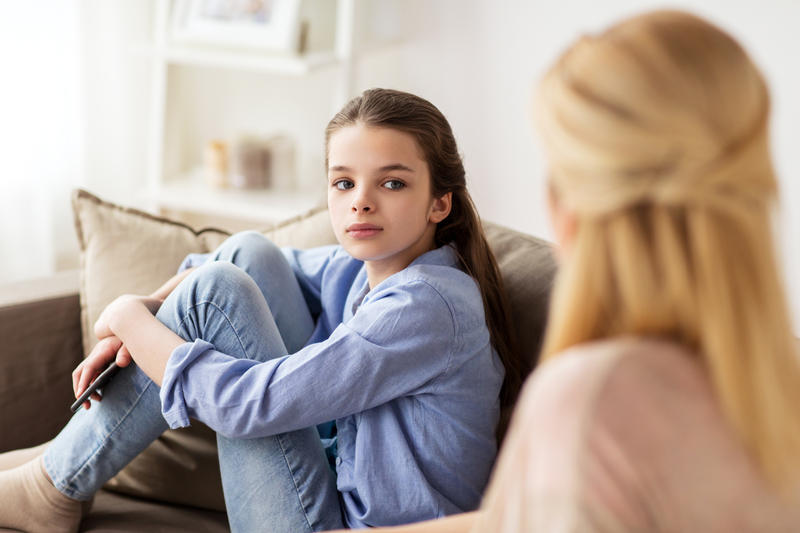 Unele replici ale părinților scad încrederea de sine a copiilor