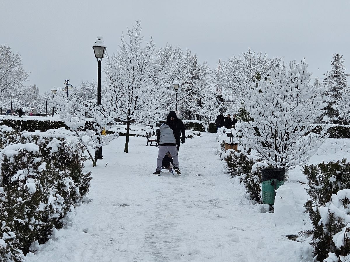 Unde a fost cel mai frig luni dimineață și o spectaculoasa scădere de 20 de grade la început de week-end