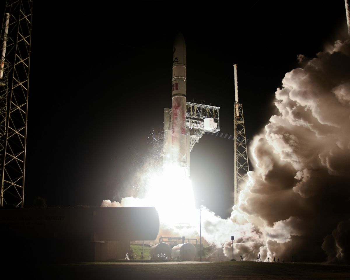 Sonda spațială Peregrine trimisă către Lună are probleme tehnice serioase