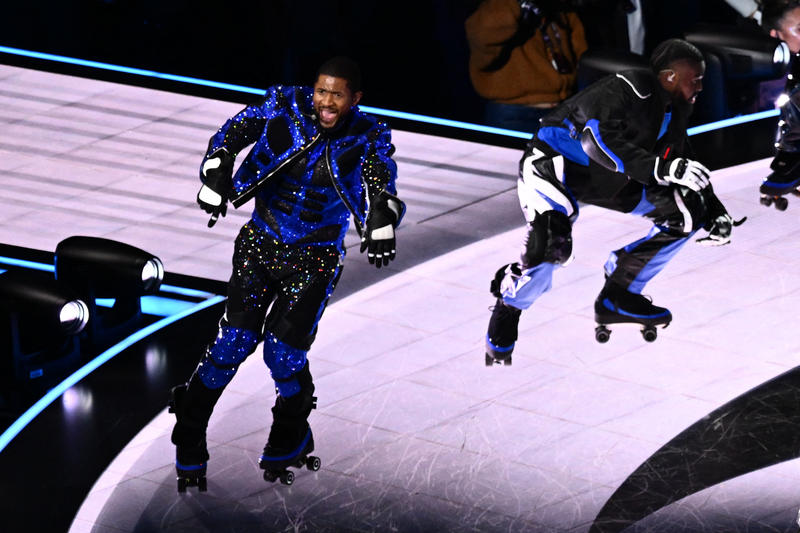 Usher, show în pauza Super Bowl