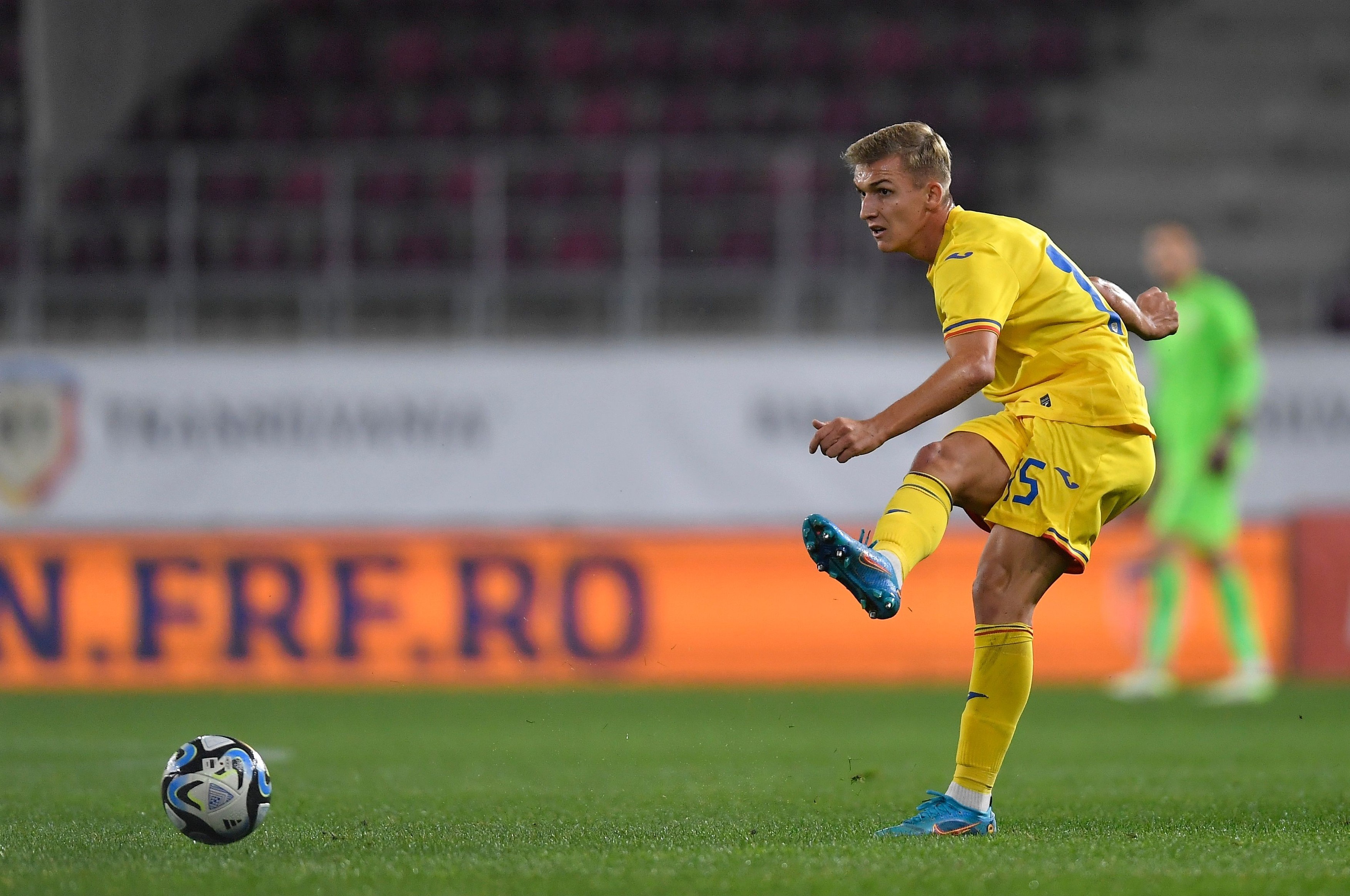 Rapid a transferat un internațional român U21