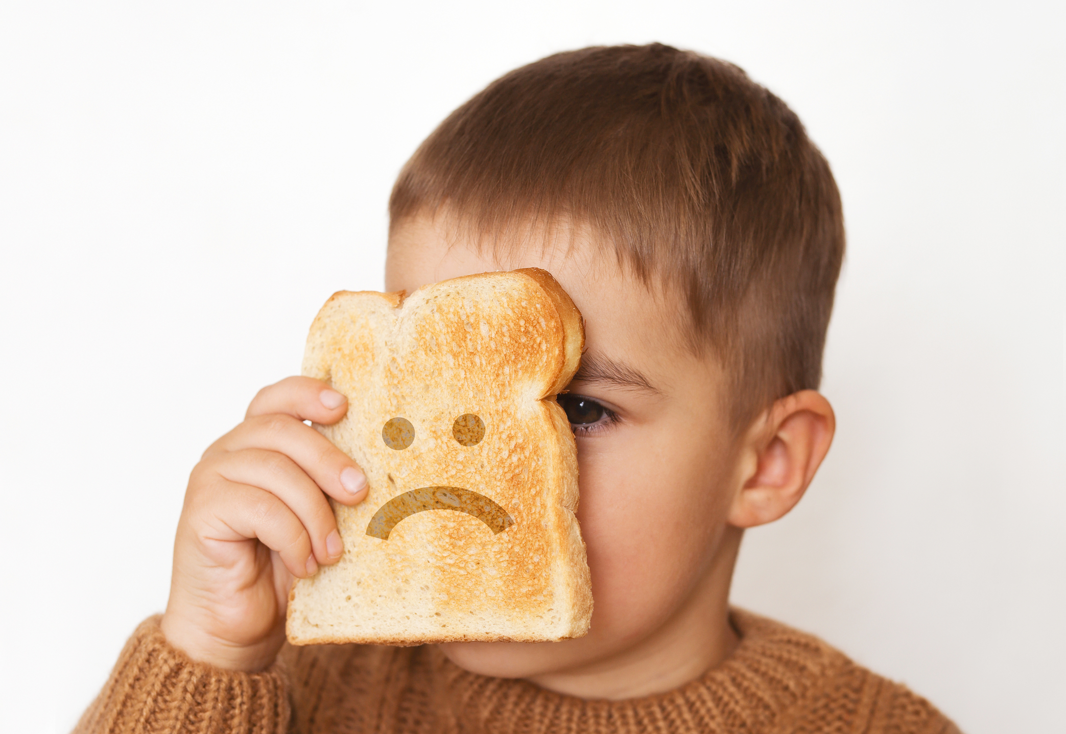 Boala celiacă poate duce la malnutriție la copii! Care sunt manifestările la care părinții să fie atenți