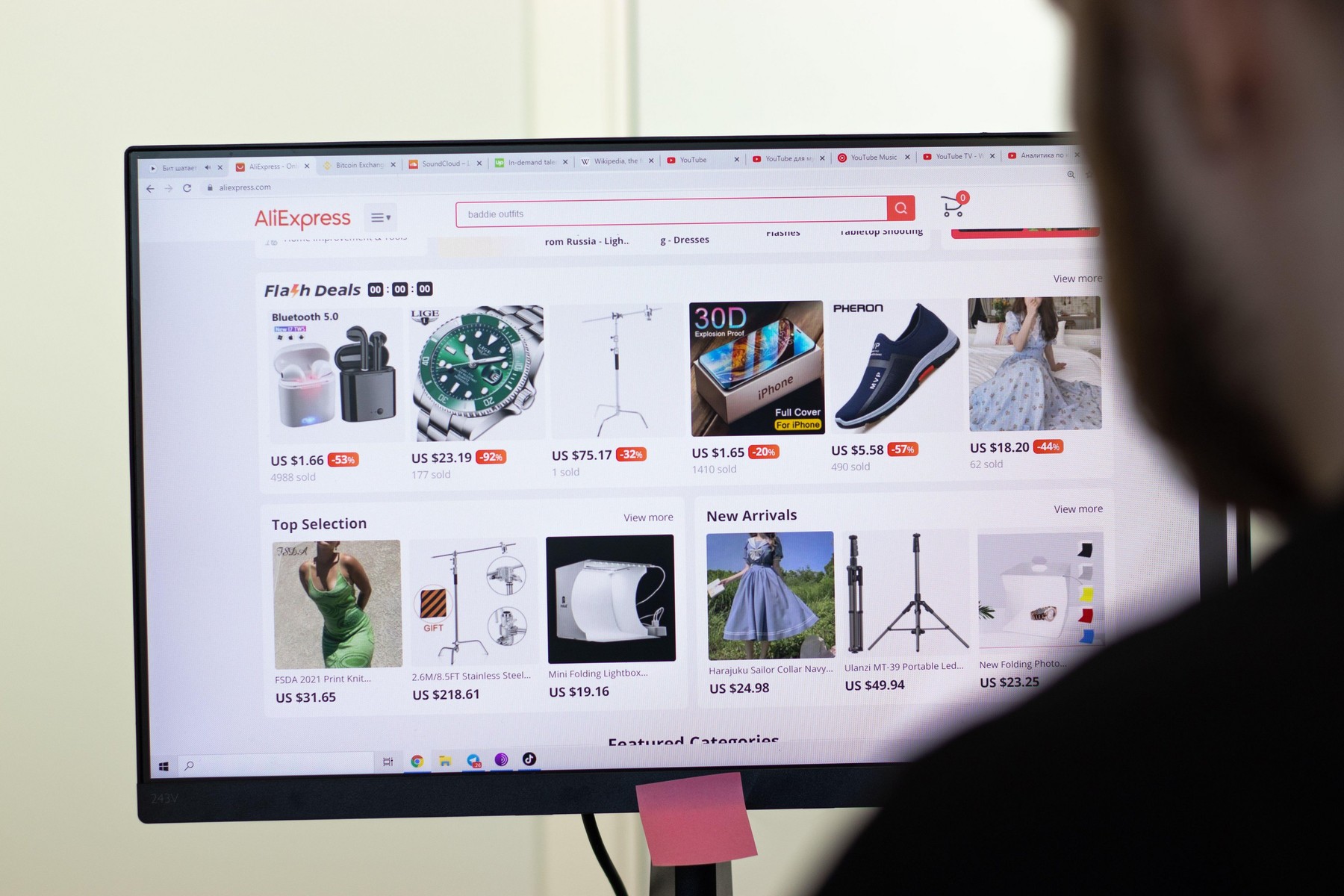 UE a deschis o investigație oficială împotriva AliExpress