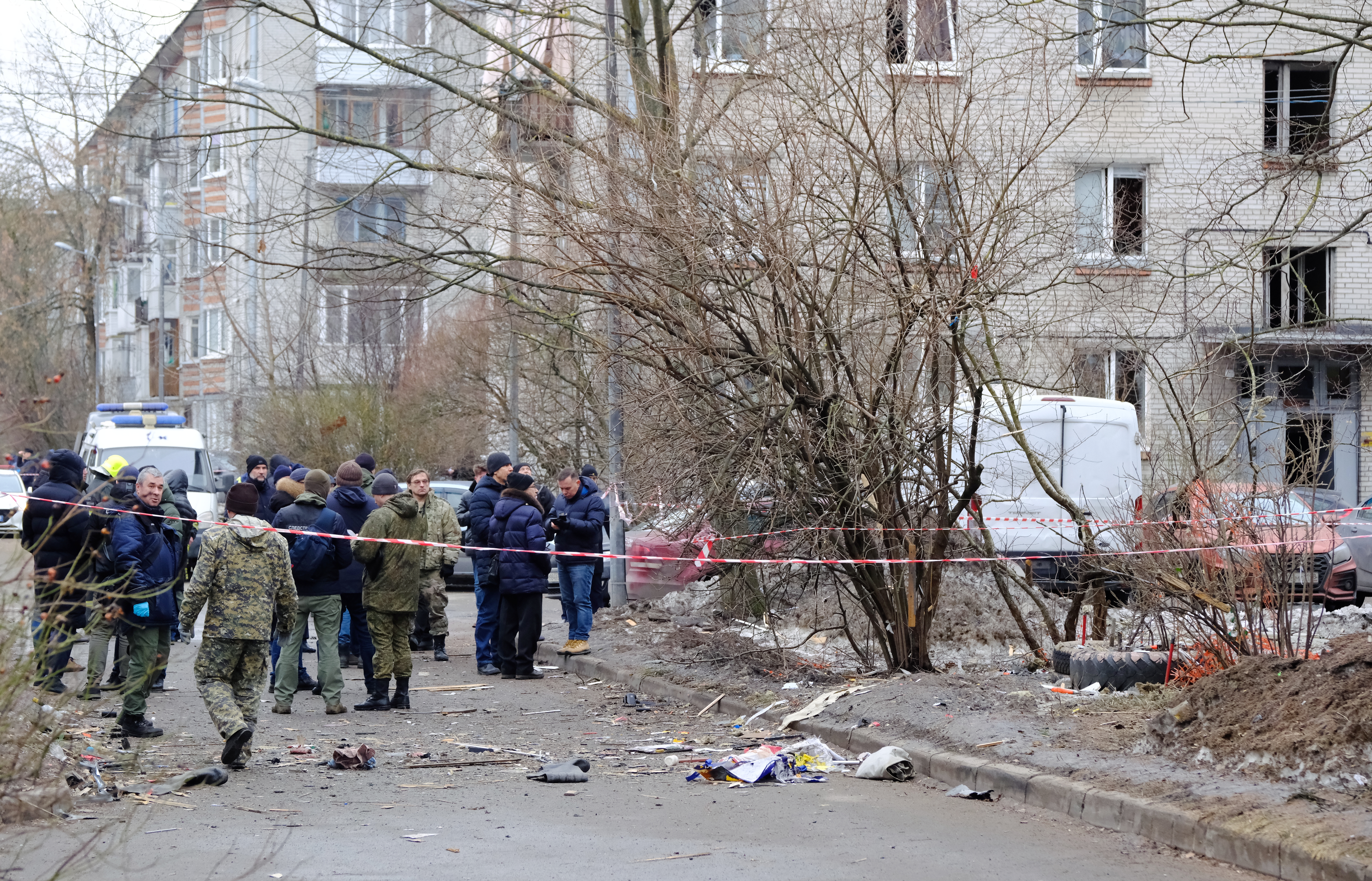 VIDEO Momentul în care o dronă lovește un bloc în orașul lui Putin. Care ar fi fost, de fapt, ținta ucrainenilor în Sankt Petersburg