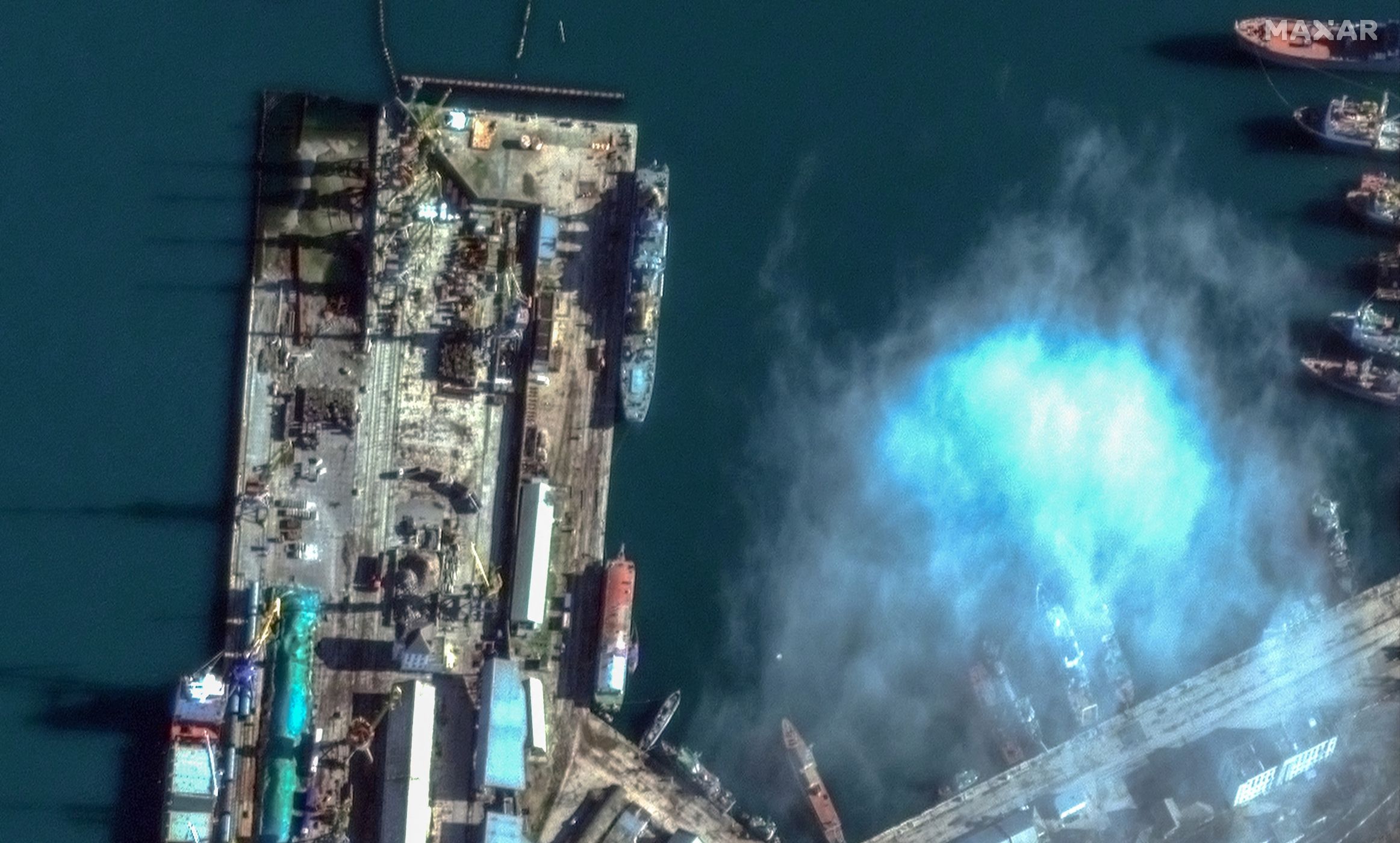 Rusia desenează nave fantomă în porturile din Marea Neagră, pentru a păcăli dronele ucrainene, după atacurile asupra flotei