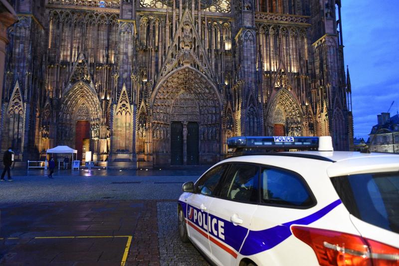 Alertă cu bombă la catedrala din Strasbourg