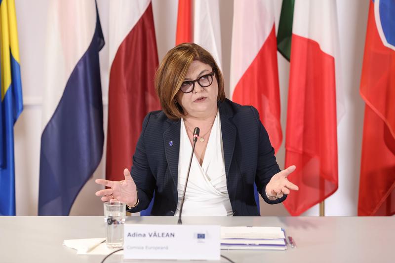 Adina Vălean, comisar european pentru transporturi