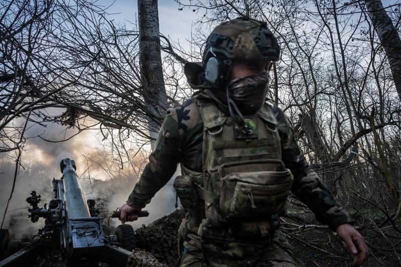 Post de artilerie ucrainean în zona Siversk, regiunea Donețk
