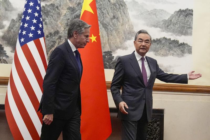 Secretarul de stat SUA Antony Blinken și ministrul de Externe al Chinei, Wang Yi 