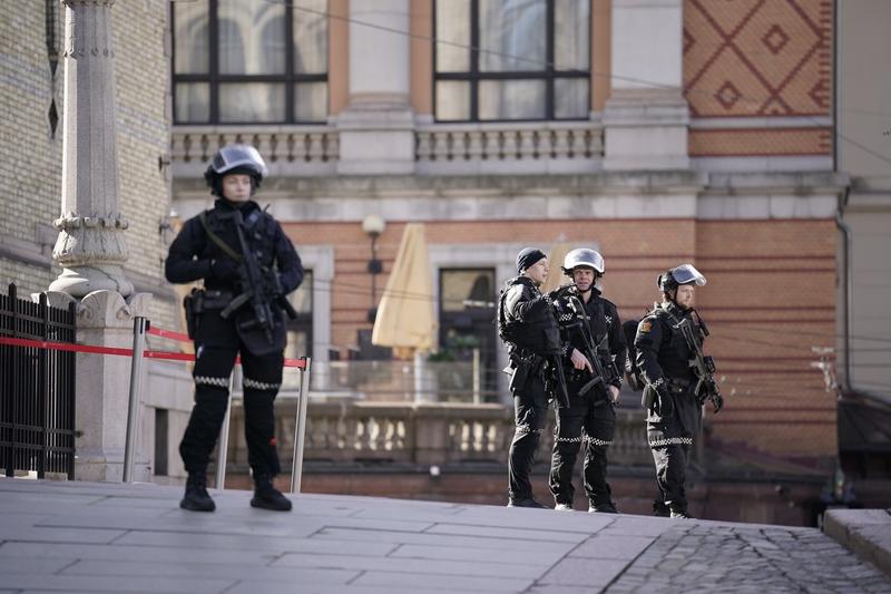 Polițiști înarmați în Norvegia