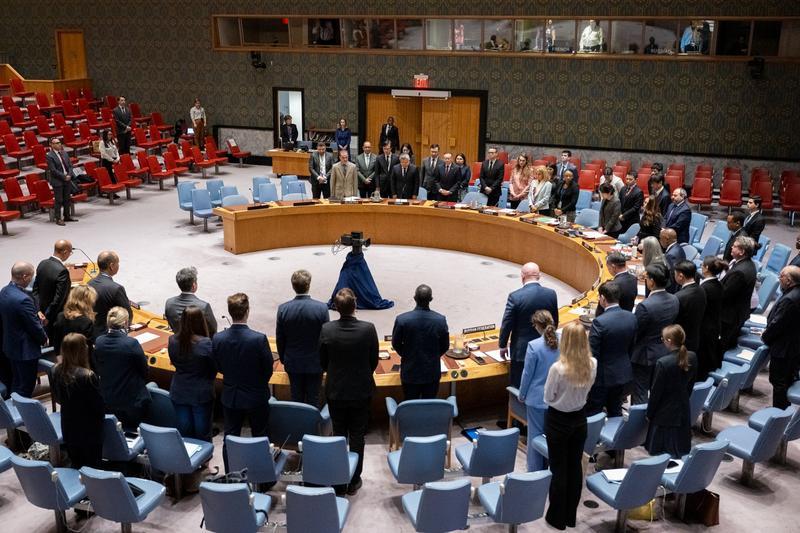 Momentul de reculegere în memoria lui Raisi, ținut înaintea ședinței de luni a Consiliului de Securitate al ONU, la sediul din New York