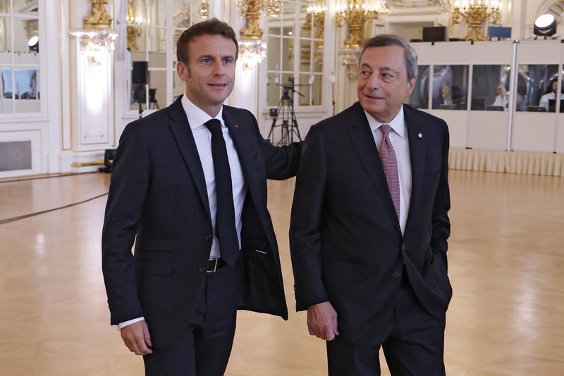 Emmanuel Macron și Mario Draghi